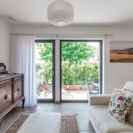 Casa Mummi By Quokka 360 - With Garden 5 Min From Ascona Apartman Losone